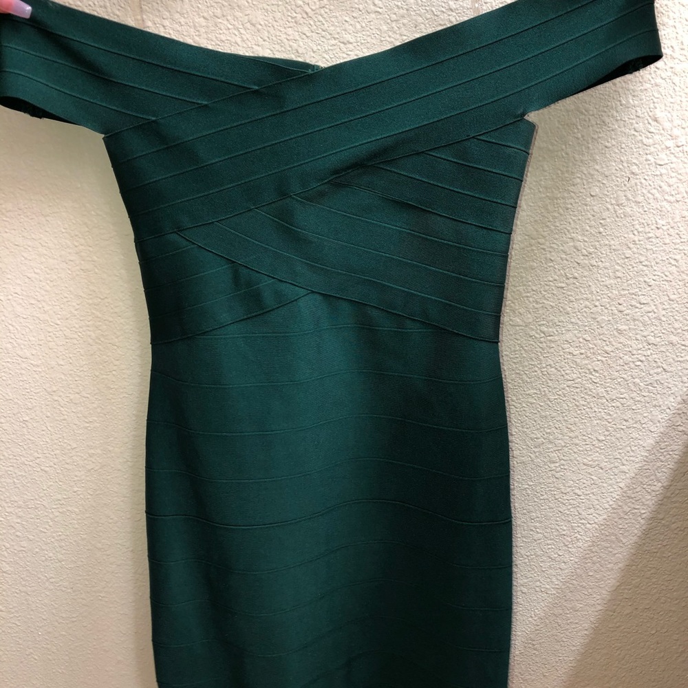 BODY TIGHT HUNTER GREEN DRESS